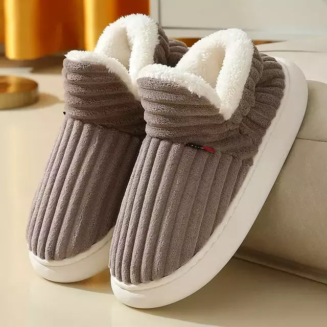 PANTUFLA CERRADA ANATÓMICA Y FORRADA | SPORTS®